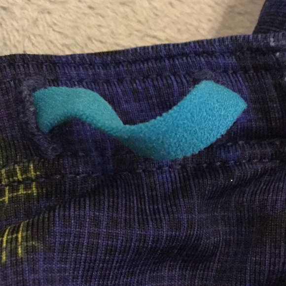 Athleta Cropped Leggings - Picture 7 of 7